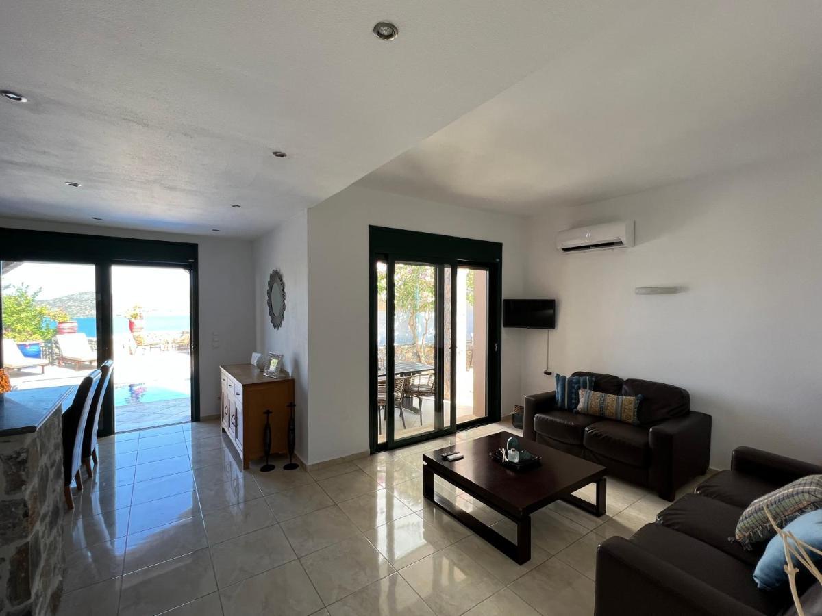 Villa Helios เอลุนดา ภายนอก รูปภาพ